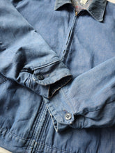 Load image into Gallery viewer, 1960s Wrangler Blue Bell Blanket Lined Denim Work Jacket - L
