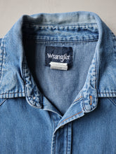 Load image into Gallery viewer, 1990&#39;s Distressed Wrangler Pearl Snap Chambray Shirt - 3XL
