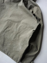 Load image into Gallery viewer, 1950s U.S Navy Foul Weather Smock - L
