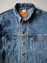 Load image into Gallery viewer, 1990s Levi's Denim Jacket - XL
