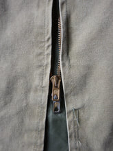 Load image into Gallery viewer, 1960s French Hunting Jacket with Suede Shoulder Patches - L
