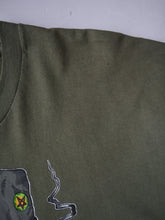 Load image into Gallery viewer, 1990&#39;s The Black Crowes T-Shirt - L
