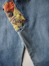 Load image into Gallery viewer, 1970s Thrashed &amp; Patched Wrangler Misses Bootcut Jeans - 30"
