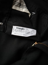 Load image into Gallery viewer, Wrangler Wrancher Bootcut Pants - 32"
