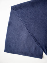 Load image into Gallery viewer, Burberrys Lambswool Scarf
