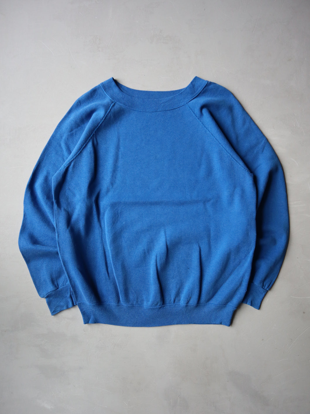 1980s Hanes Raglan Sweatshirt - M