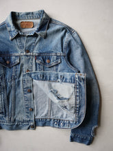 Load image into Gallery viewer, 1980&#39;s Thrashed Made in USA Levi&#39;s Denim Jacket - M
