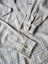 Load image into Gallery viewer, 1970s Wool of The West Loop Collar Shirt - M
