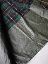 Load image into Gallery viewer, 1990&#39;s Waxed Jacket - M
