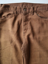 Load image into Gallery viewer, 1970&#39;s Levi&#39;s &#39;Big E&#39; Sta-Prest Flares - 28&quot;
