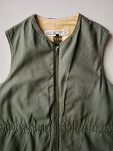 Load image into Gallery viewer, 1970s VTN Industries French Workwear Vest - S
