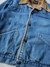Load image into Gallery viewer, 1970s Wrangler Lined Denim Jacket with Corduroy Collar - M
