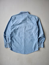 Load image into Gallery viewer, 1990s Distressed Wrangler Chambray Shirt - M
