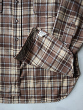 Load image into Gallery viewer, 1970s Pendleton Plaid Flannel Shirt - L
