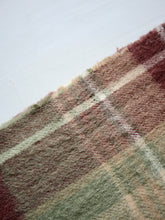 Load image into Gallery viewer, Barbour Plaid Lambswool Scarf
