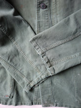 Load image into Gallery viewer, 1970s Faded Green German Workwear Jacket - M/L
