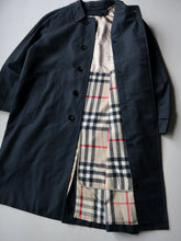 Load image into Gallery viewer, Burberry Navy Trench Coat - M/L
