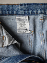 Load image into Gallery viewer, Carhartt Double-Knee Denim Work Pants - 30"
