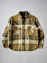 Load image into Gallery viewer, 1970s Plaid CPO Shirt - L
