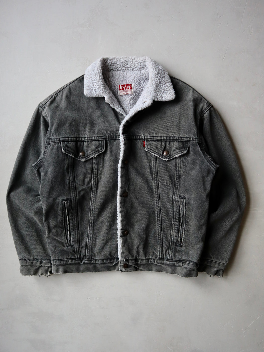1980's Distressed Levi's Sherpa Lined Denim Jacket - S/M