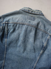 Load image into Gallery viewer, 1980&#39;s Thrashed Made in USA Levi&#39;s Denim Jacket - M
