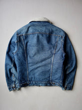 Load image into Gallery viewer, 1980s Levi's Sherpa Lined Denim Jacket - S
