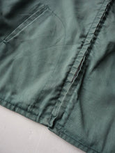 Load image into Gallery viewer, 1960s Made in Canada Faded Work Jacket - M/L
