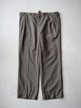 Load image into Gallery viewer, 1970&#39;s Wool Blend Pleated Pants - 36&quot;
