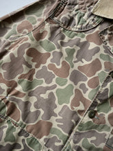 Load image into Gallery viewer, 1970s Saftbak Duck Camo Hunting Jacket - XL
