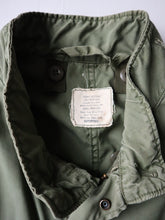 Load image into Gallery viewer, 1970s U.S Army M-65 Fishtail Parka - L
