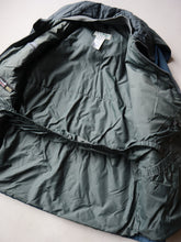 Load image into Gallery viewer, 1990&#39;s L.L. Bean Maine Warden&#39;s Goretex Parka - M
