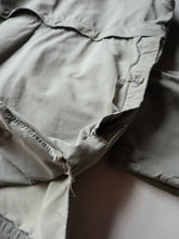 Load image into Gallery viewer, 1970s Distressed L'Esquimau French Hunting Jacket - M
