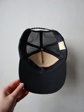 Load image into Gallery viewer, 1980s Hawaii Trucker Cap
