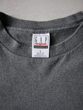 Load image into Gallery viewer, 1990s GAP Pocket Tee - L
