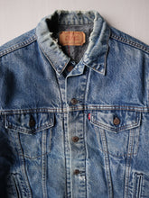 Load image into Gallery viewer, 1980s Levi's Blanket Lined Denim Jacket - M
