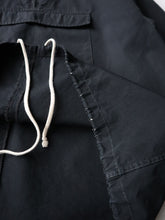 Load image into Gallery viewer, 1960s Euro Cotton Ski Parka - M

