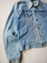 Load image into Gallery viewer, 1970s Thrashed Maverick Blue Bell Denim Jacket - M
