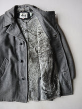 Load image into Gallery viewer, 1980s Woolrich Wool Blend Coat - S
