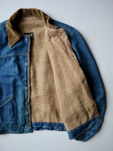 Load image into Gallery viewer, 1970s Wrangler Lined Denim Jacket with Corduroy Collar - M
