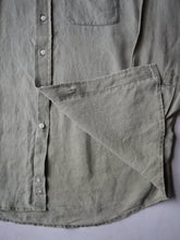 Load image into Gallery viewer, L.L. Bean Linen Shirt - L
