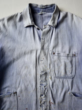 Load image into Gallery viewer, 1960s Thrashed &amp; Faded French Chore Jacket - M/L
