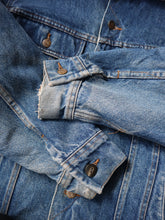 Load image into Gallery viewer, 1980s Lee Storm Rider Denim Jacket - L
