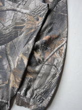 Load image into Gallery viewer, 1990s Distressed Realtree Long Sleeve - M
