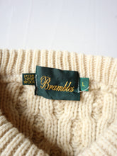 Load image into Gallery viewer, 1980s Brambles Wool Cable Knit Sweater - L
