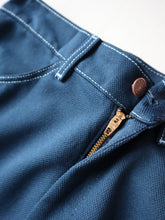 Load image into Gallery viewer, 1970s Farah Bootcut Pants - 30"
