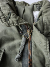 Load image into Gallery viewer, 1970s U.S Army M-65 Field Jacket - S
