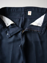 Load image into Gallery viewer, 1980s Levi's 517 Bootcut Pants - 35"
