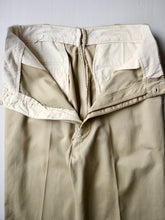Load image into Gallery viewer, 1960s U.S Army Chino Pants - 32"
