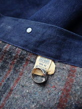 Load image into Gallery viewer, 1960/70s Wrangler Blanket Lined Denim Chore Jacket - L
