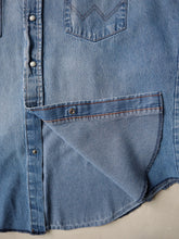 Load image into Gallery viewer, 1990s Distressed Wrangler Chambray Snap Shirt - M/L

